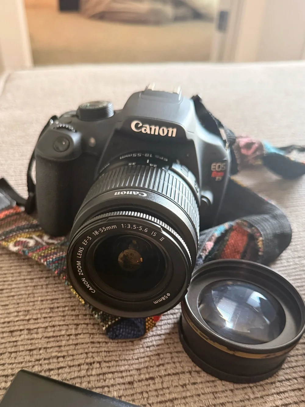 Canon EOS Rebel T5 Camera